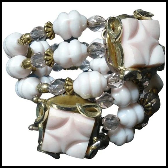 50s Style Pale Pink Beaded Retro Blush Wrap Cuff Bracelet - Picture 5 of 9